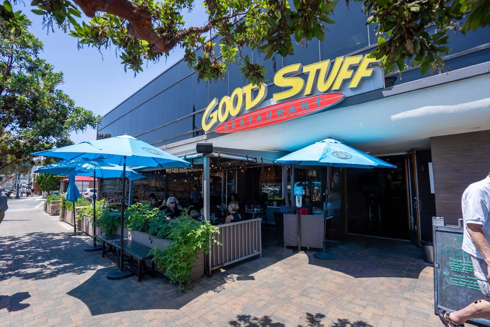 Good Stuff Redondo Beach restaurant and patio